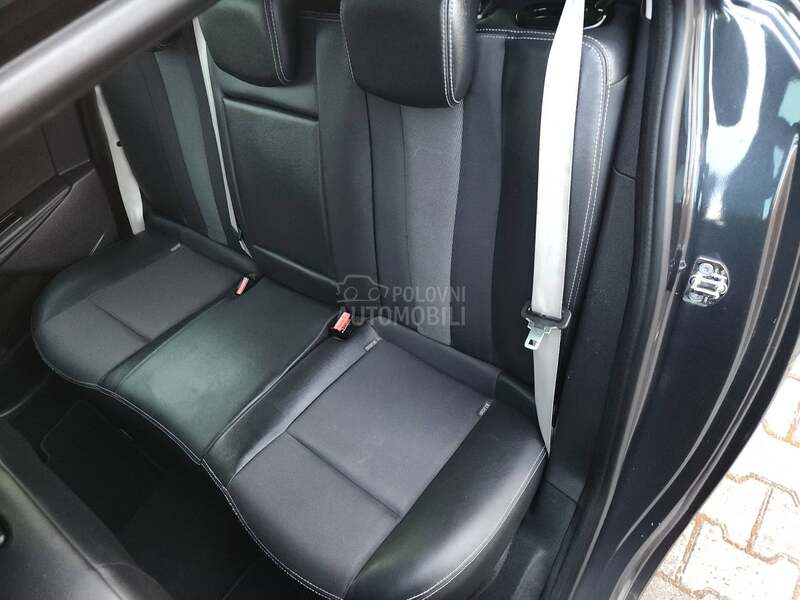 Renault Megane 1.5 BOSE/PANO
