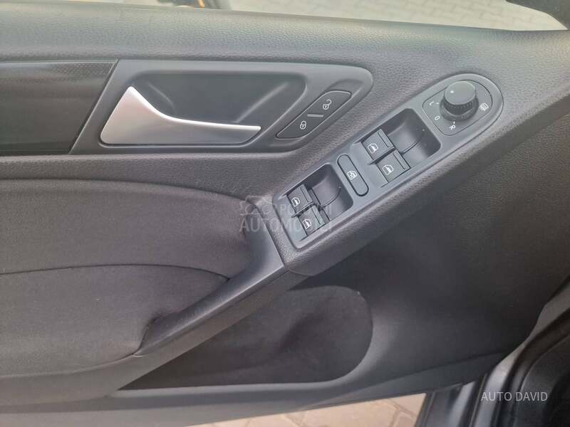 Volkswagen Golf 6 1.2B DSG