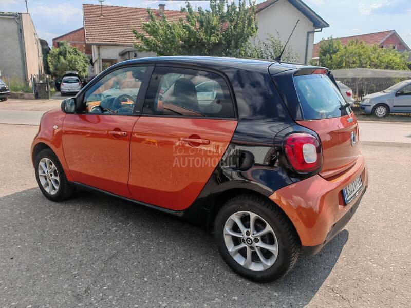 Smart ForFour 0.9 a.u.t.o.m.a.t