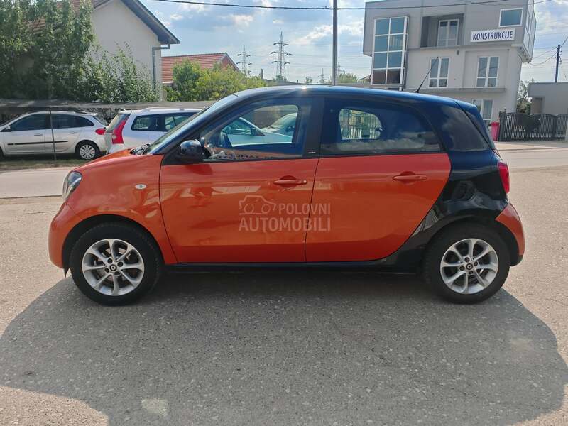 Smart ForFour 0.9 a.u.t.o.m.a.t