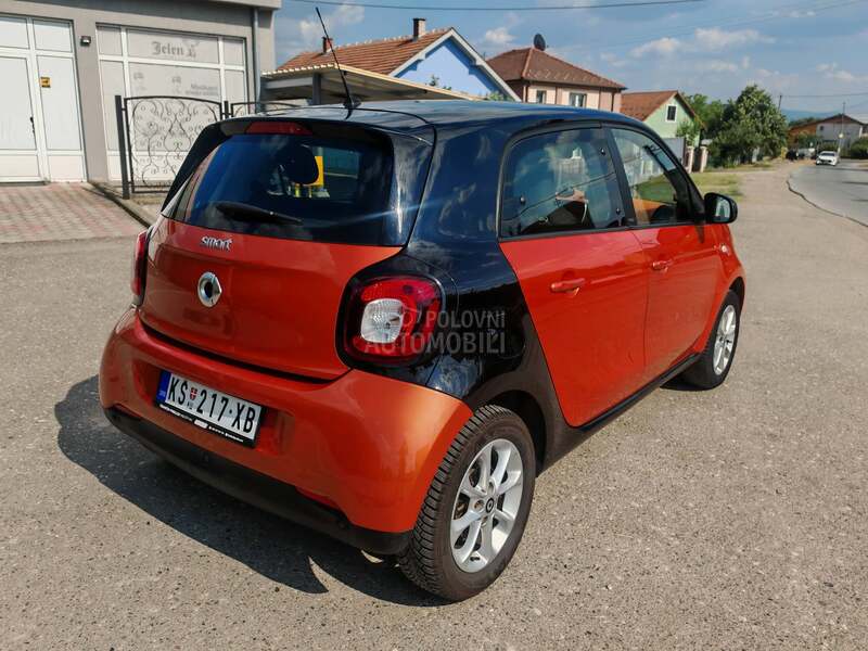 Smart ForFour 0.9 a.u.t.o.m.a.t
