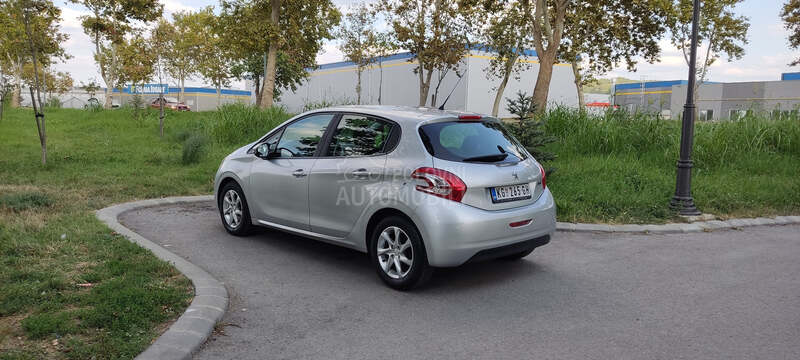 Peugeot 208 1.2 VTI