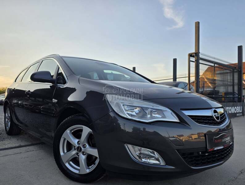 Opel Astra J 1.7 CDTI N.A.V.I