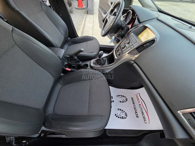 Opel Astra J 1.7 CDTI N.A.V.I
