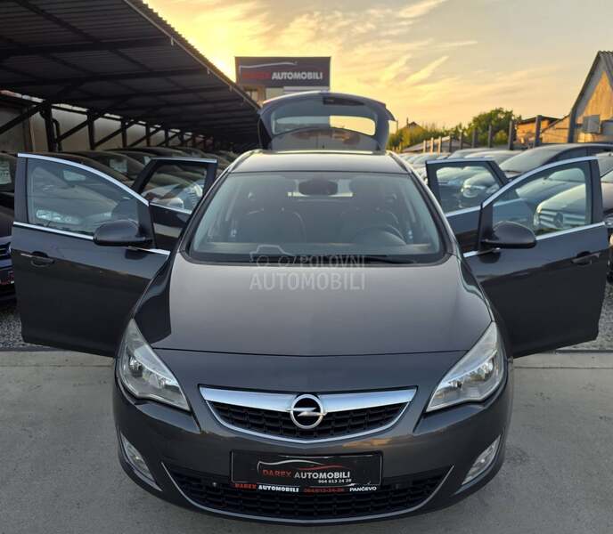 Opel Astra J 1.7 CDTI N.A.V.I