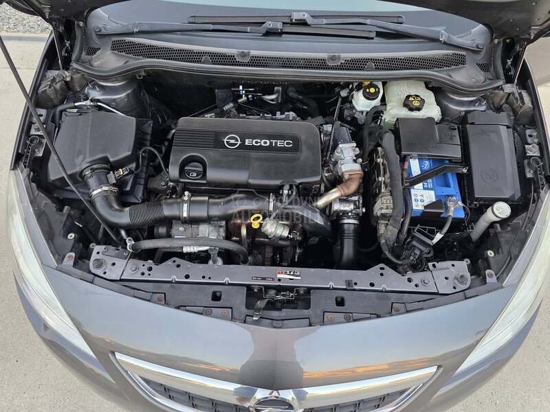 Opel Astra J 1.7 CDTI N.A.V.I