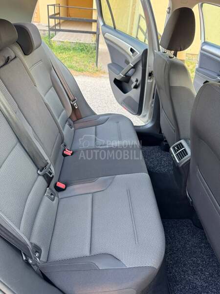 Volkswagen Golf 7 1.6TDI/0DLIČAN/F-ULL