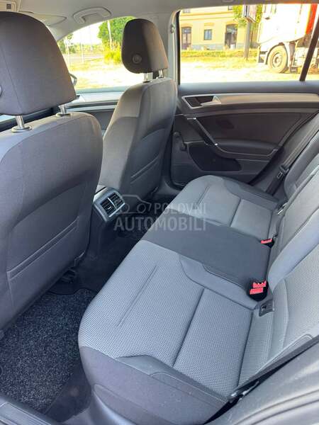 Volkswagen Golf 7 1.6TDI/0DLIČAN/F-ULL