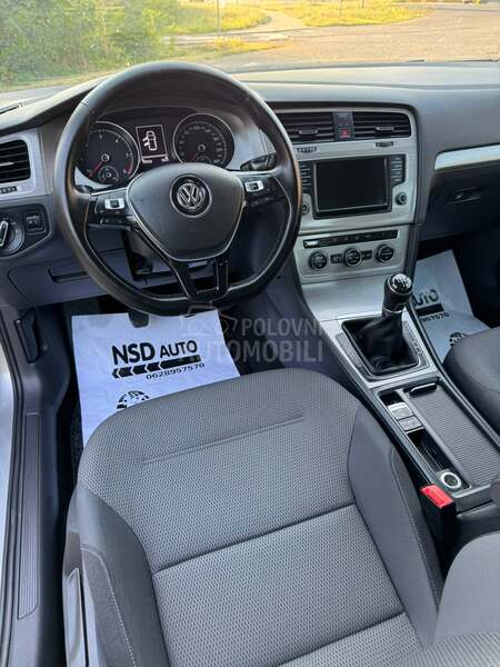 Volkswagen Golf 7 1.6TDI/0DLIČAN/F-ULL