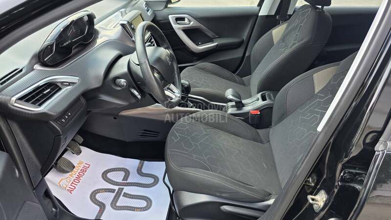 Peugeot 2008 1.6 hdi Allure