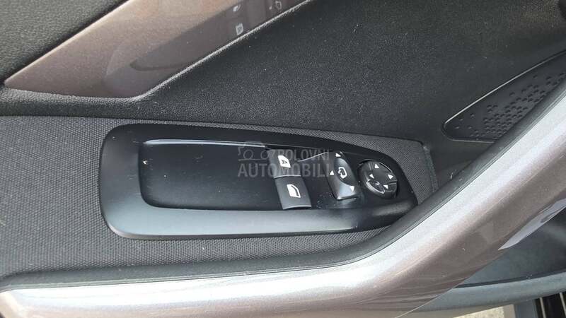 Peugeot 2008 1.6 hdi Allure