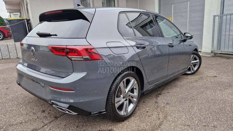 Volkswagen Golf 8 dsg r line