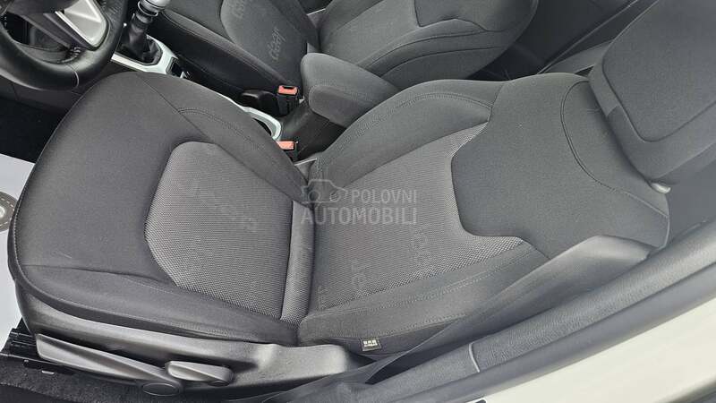 Jeep Renegade 1.4 B/GPL longitude