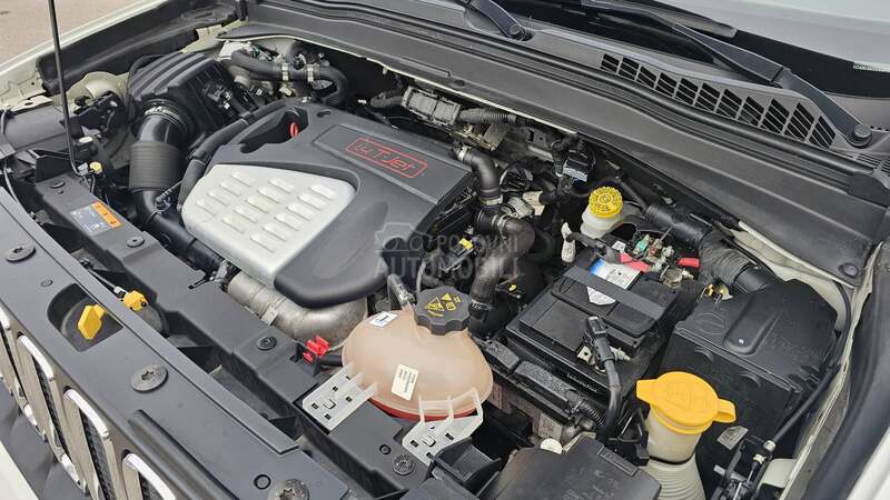 Jeep Renegade 1.4 B/GPL longitude