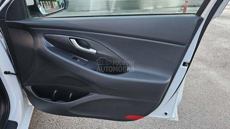 Hyundai i30 1.6 CRDI new mod