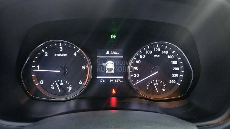 Hyundai i30 1.6 CRDI new mod