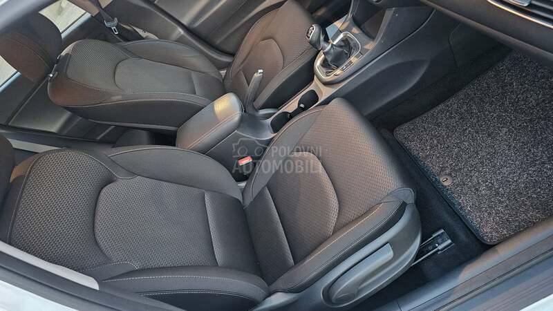 Hyundai i30 1.6 CRDI new mod