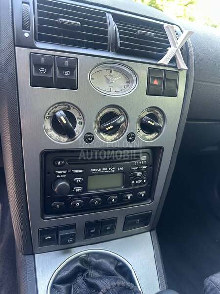 Ford Mondeo 1.8 16v