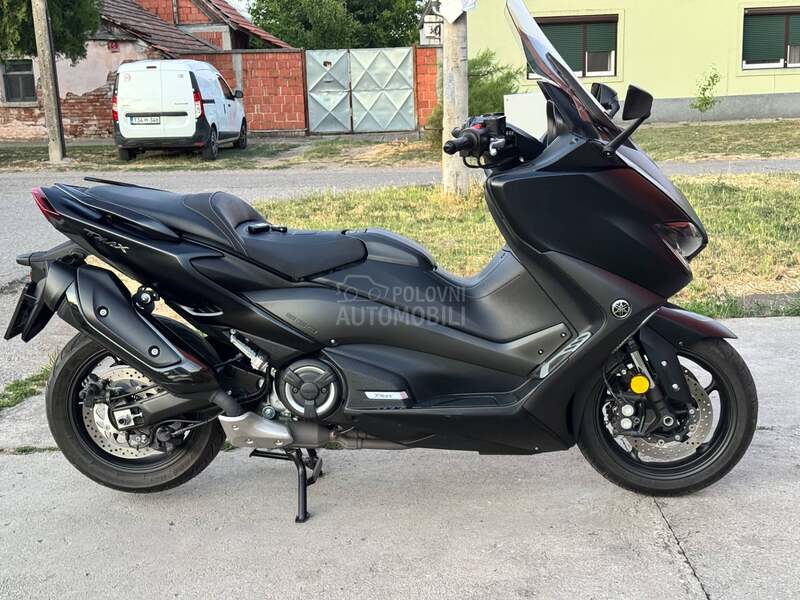 Yamaha T-Max 560