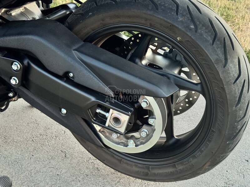 Yamaha T-Max 560