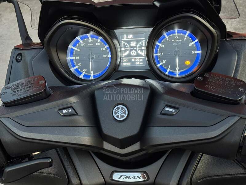 Yamaha T-Max 560