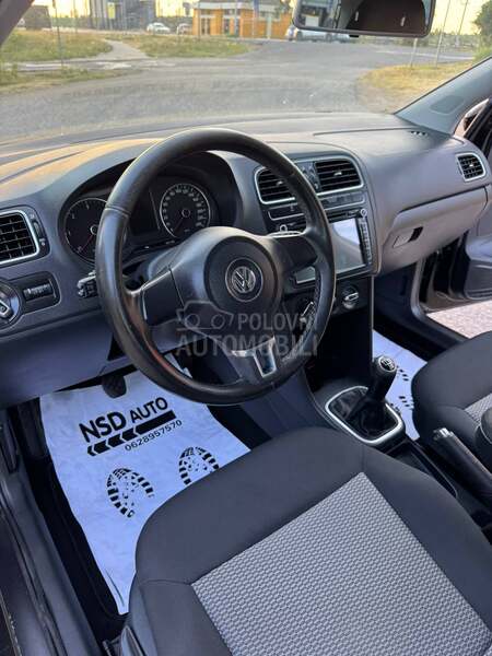 Volkswagen Polo 1.2TDI/NAVY/D0BAR/
