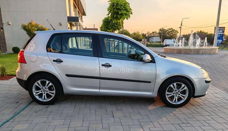 Volkswagen Golf 5 1.9 TDI