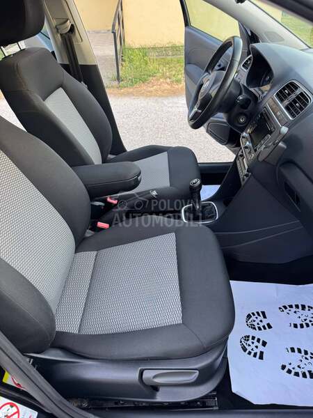 Volkswagen Polo 1.2TDI/NAVY/F-ULL