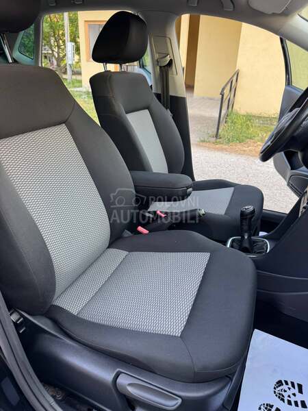 Volkswagen Polo 1.2TDI/NAVY/F-ULL