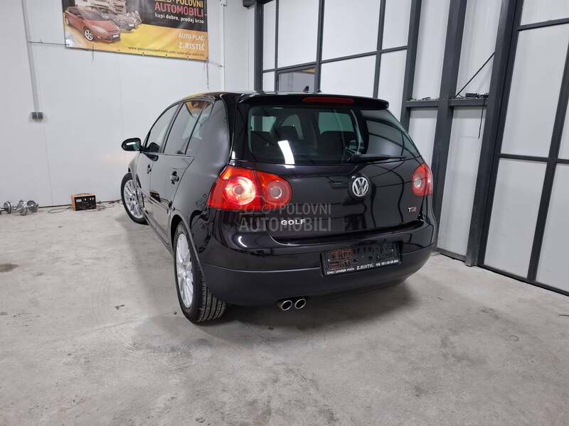 Volkswagen Golf 5 2.0TDI GT