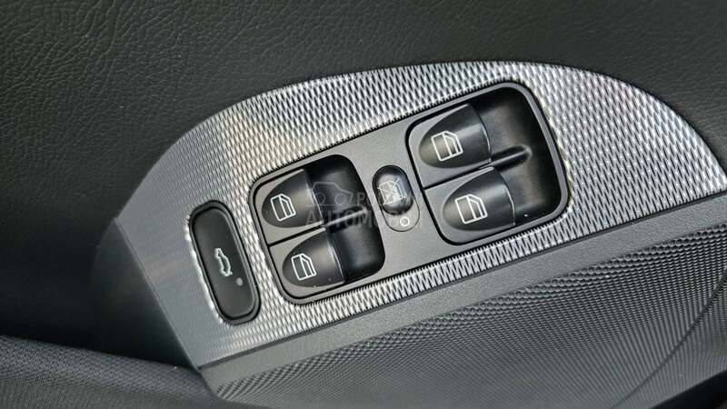 Mercedes Benz CLK 200 Avangarde/AUT