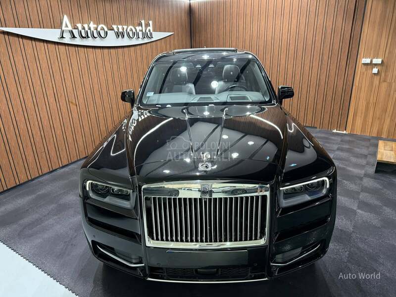 Rolls Royce Cullinan 
