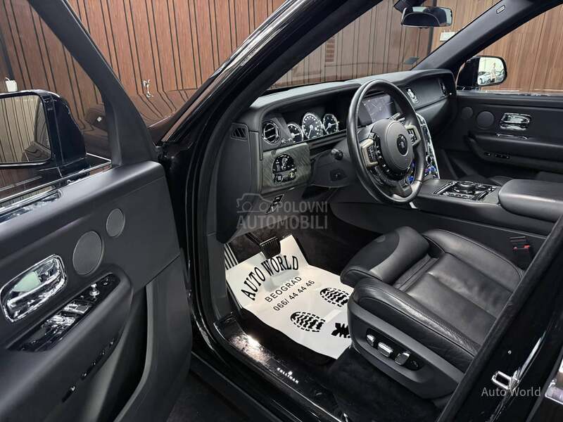 Rolls Royce Cullinan 