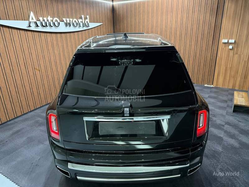 Rolls Royce Cullinan 