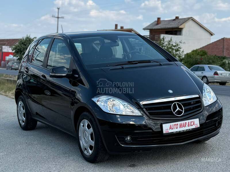 Mercedes Benz A 160 1.5B 0VAKAV-NEMA