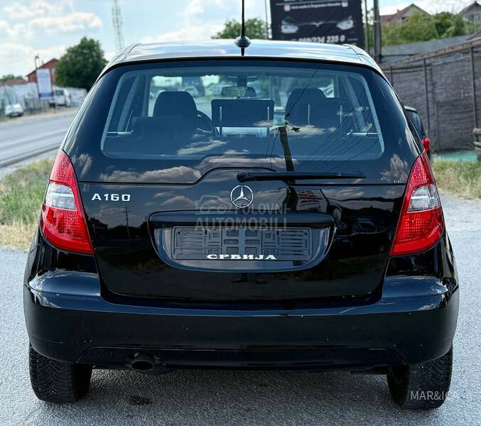Mercedes Benz A 160 1.5B 0VAKAV-NEMA