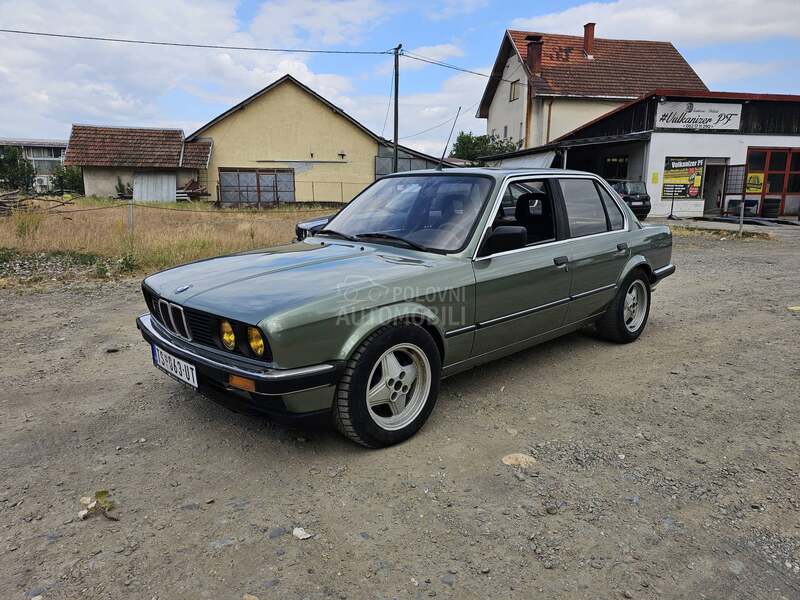 BMW 320 