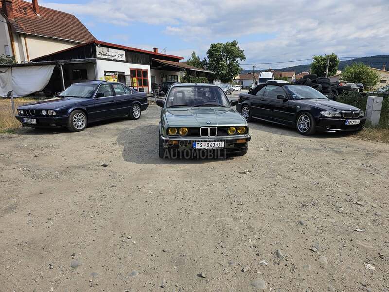 BMW 320 