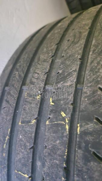Goodyear 235/35 R19 Letnja