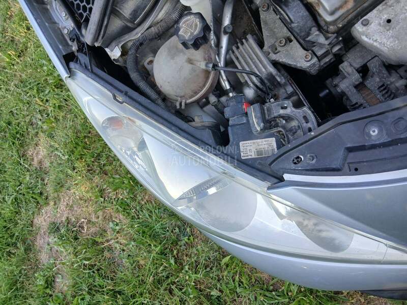 Peugeot 207 1.4i  8w
