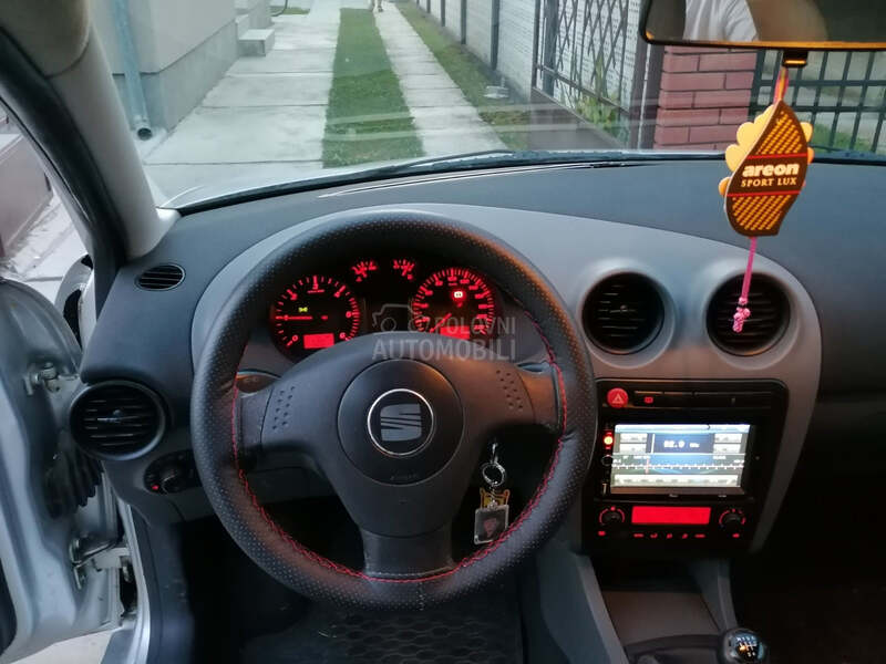 Seat Ibiza 