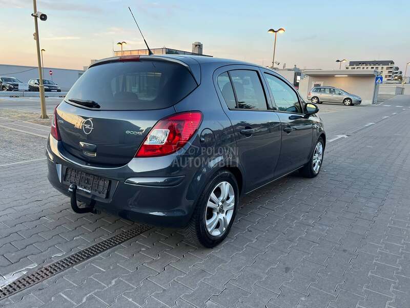 Opel Corsa D 1.3 cdti 111 edition