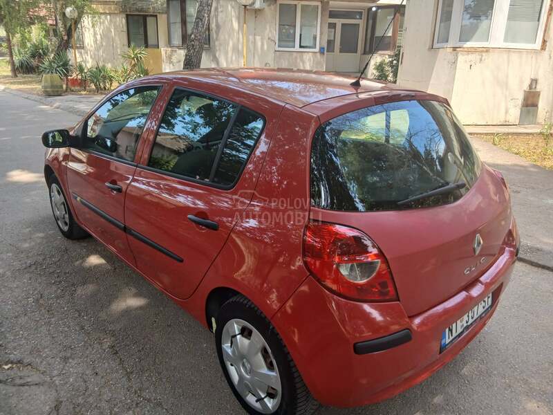 Renault Clio 1.5 DCI