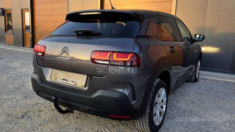 Citroen C4 Cactus 1.2 B.E.N.Z NOV