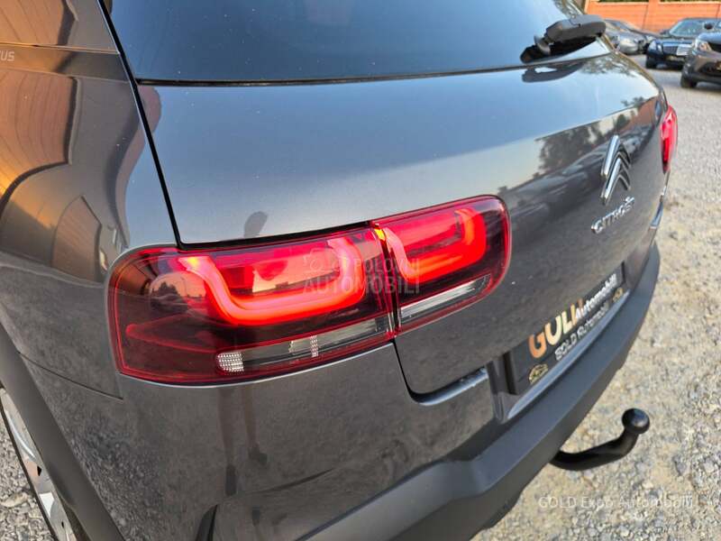 Citroen C4 Cactus 1.2 B.E.N.Z NOV