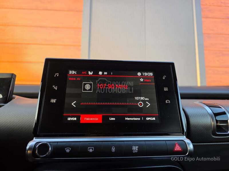 Citroen C4 Cactus 1.2 B.E.N.Z NOV