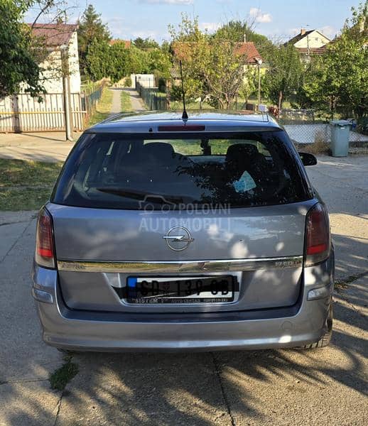Opel Astra H hitCenaa