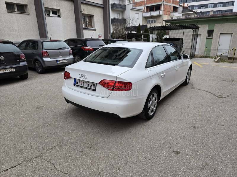 Audi A4 VREDI POGLEDATI