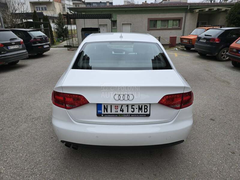Audi A4 VREDI POGLEDATI