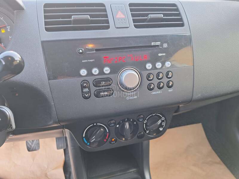 Suzuki Swift 1.3